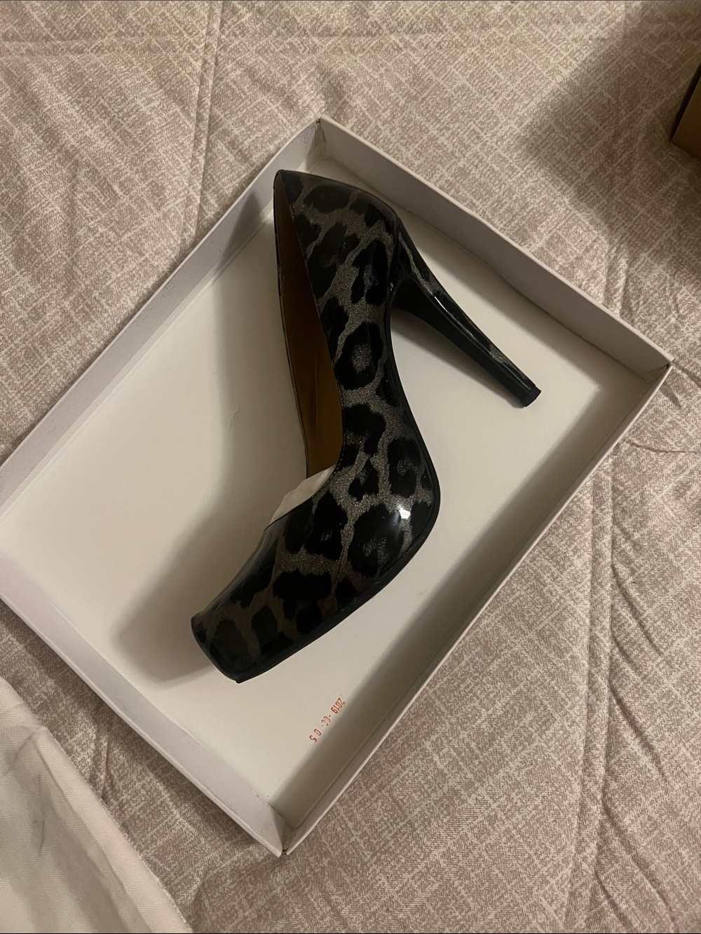 Jessica Simpson Black and Gray Leopard Patent Stiletto Pump
